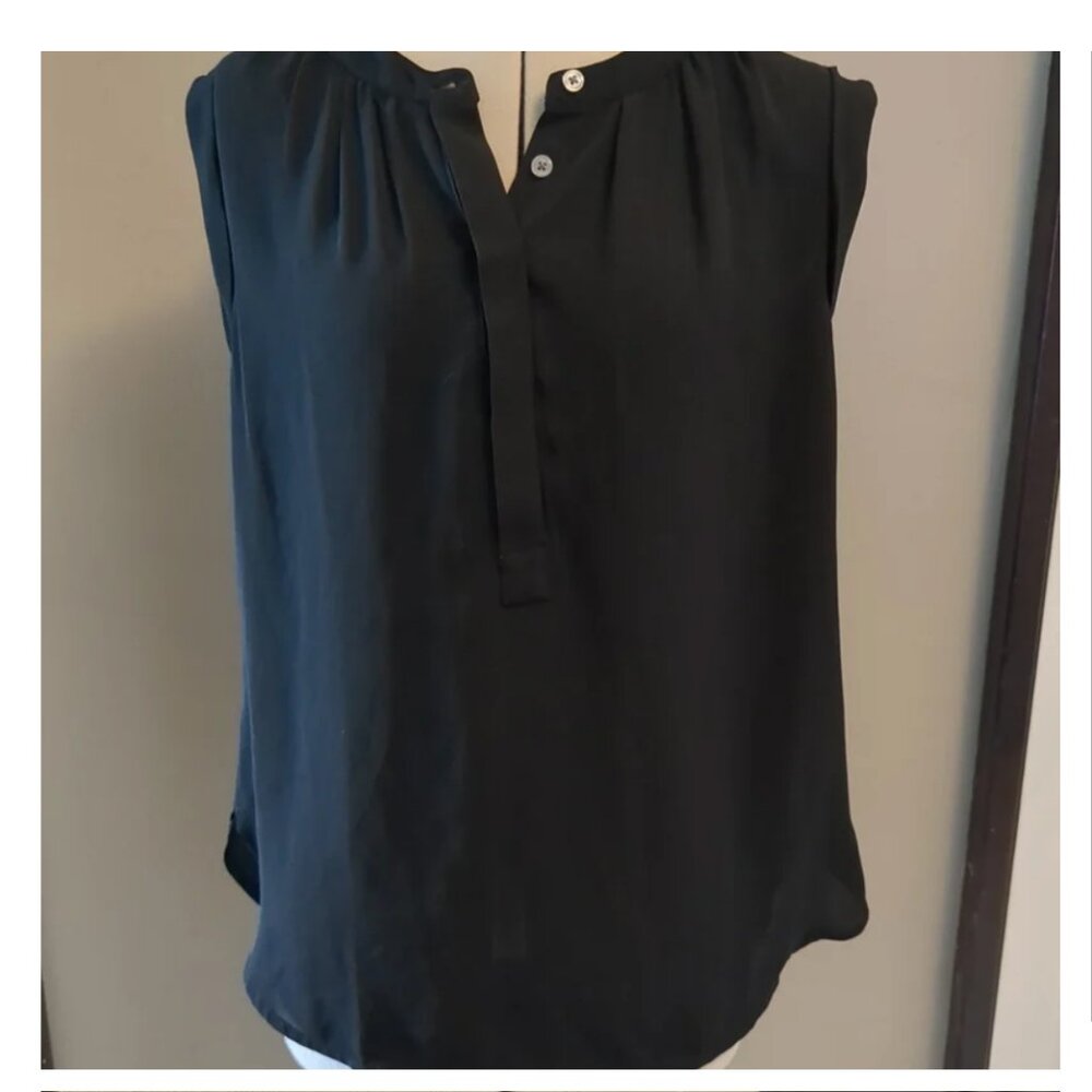 LOFT Sleeveless blouse XXSP